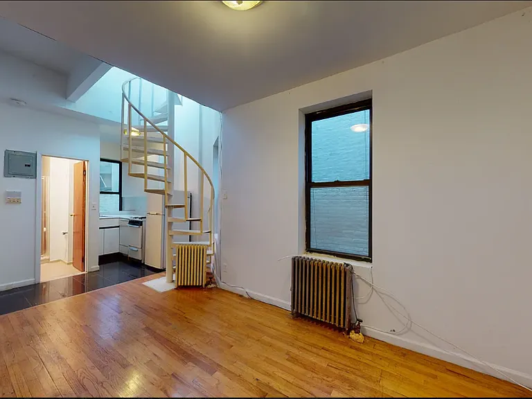 349 E 82nd St #5FE — Photo 4