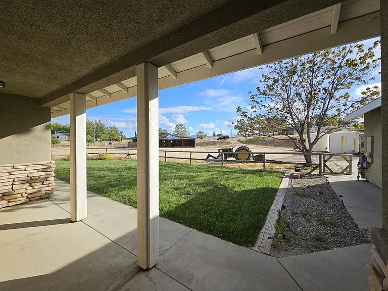 41550 Saddleback Dr — Photo 11