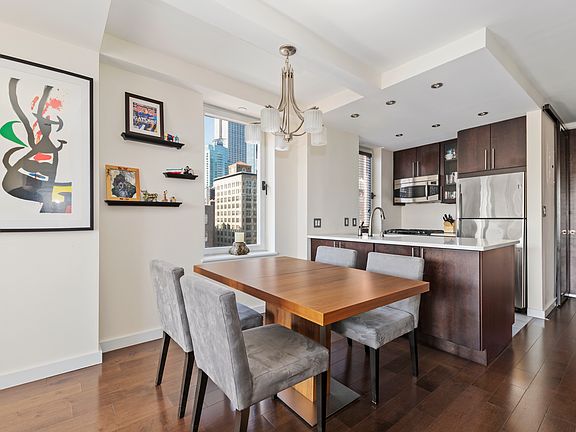 4th image of 127 E 30th St APT 17D