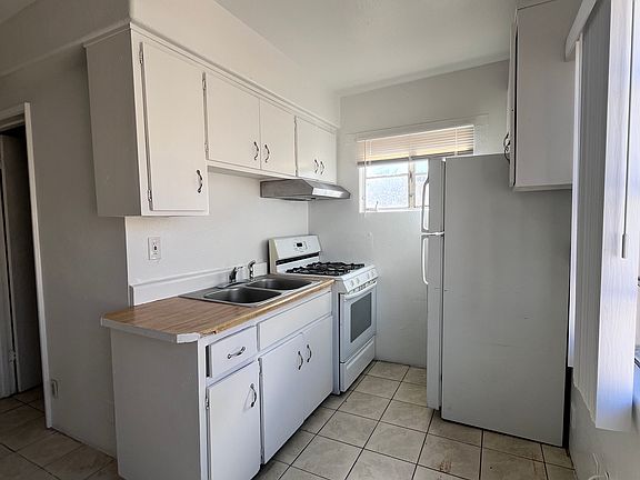 2nd image of 2620 N 14th Ave APT 10