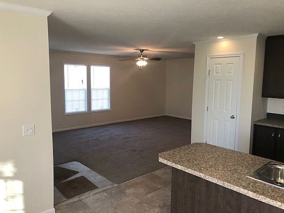 4th image of 1250 Paree St #839