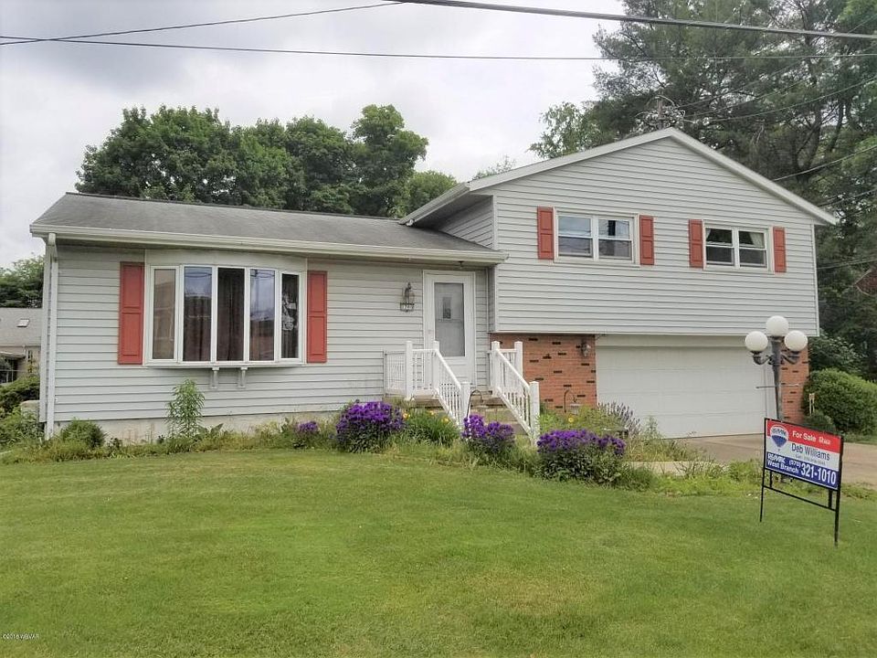 1st image of 1700 Fairview Dr