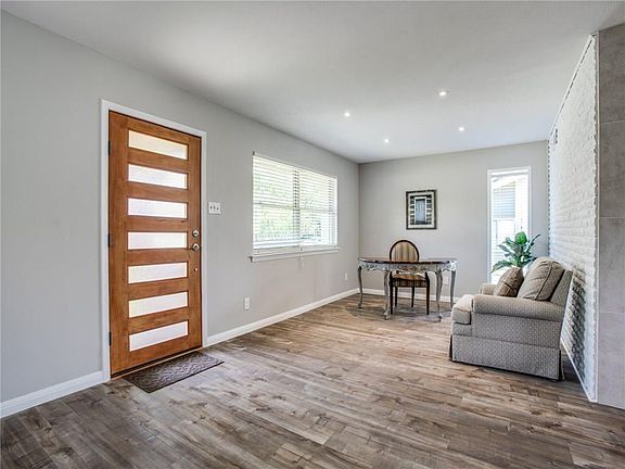 5th image of 10521 Vistadale Dr
