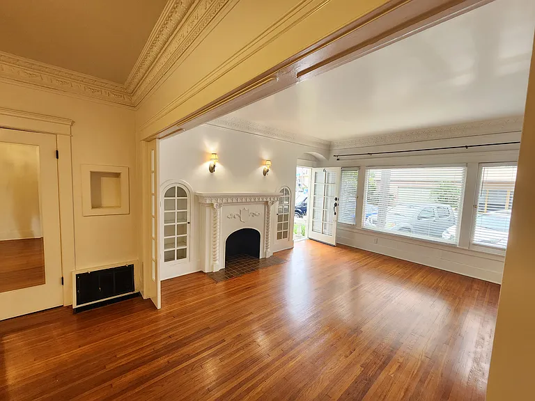 6 Gaviota Ave — Photo 7