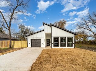 3041 Springview Ave, Dallas, TX 75216