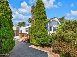 709 Union Ave APT 3, Brielle, NJ 08730