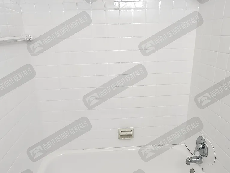 14331 Ardmore St — Photo 22
