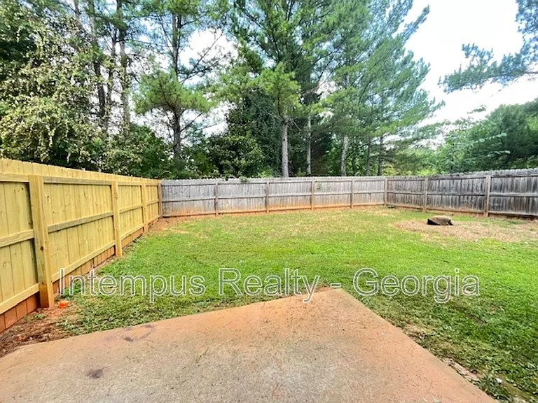 1180 Pepper Ln — Photo 8