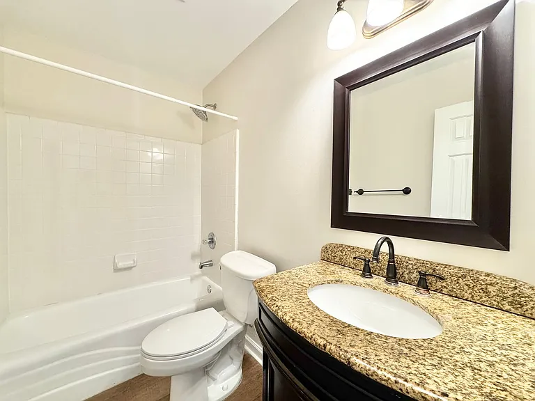 3529 Bent Trace Dr — Photo 9