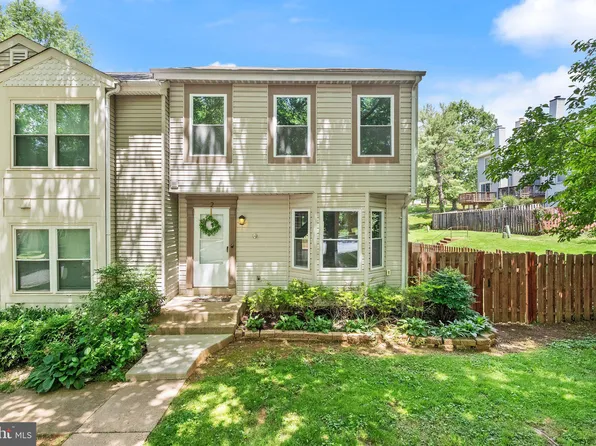 2 Aviary St, Warrenton, VA 20186