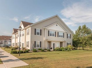 308 Commons Ln, Saugerties, NY 12477