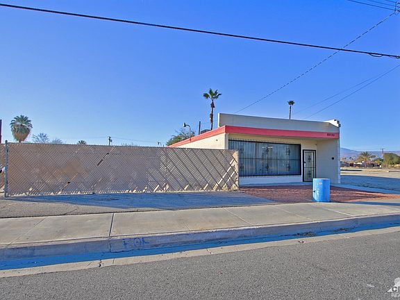 4th image of 83155 Avenue 44