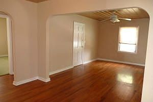 5th image of 5715 Garden Ave