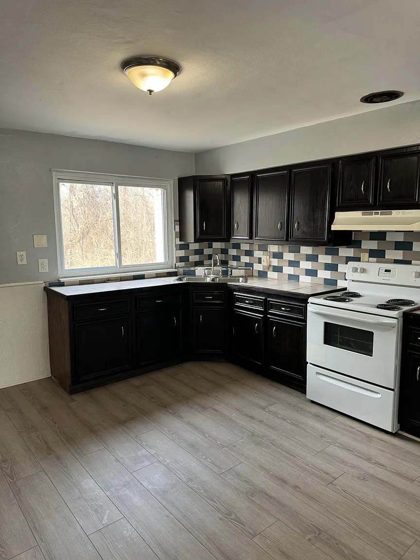 10067 Pepper Ln photo 1