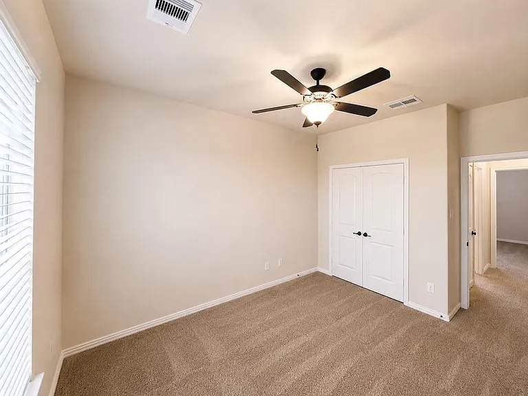 7506 Amber Village Cir — Photo 17