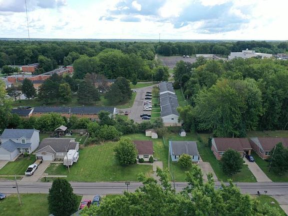 5th image of 5027 Clifton Ave