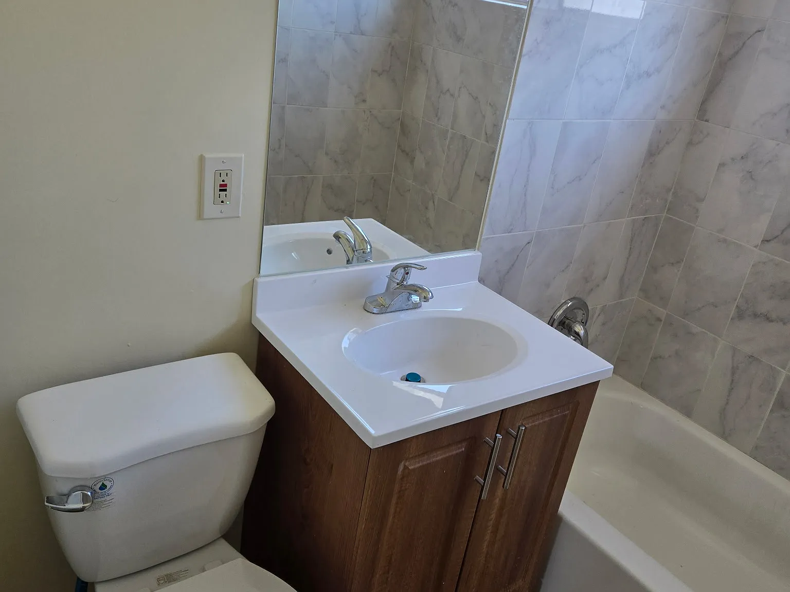 1 bed, 550 sqft, $3,000 — Photo 4