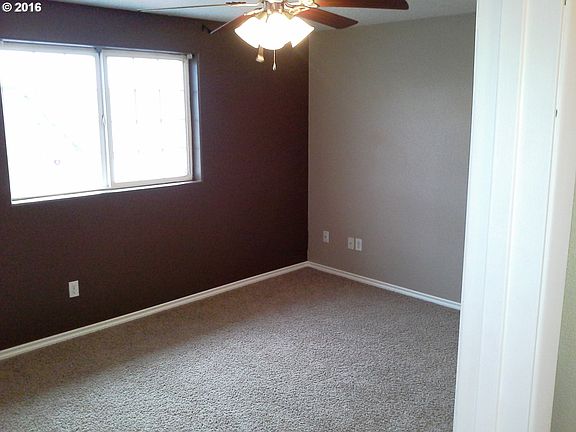 5th image of 7308 NE 44th Way