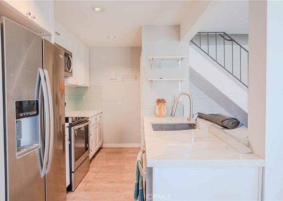 1st image of 16713 Viewpoint Ln #138B
