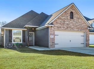 2143 Mountain Wind Loop, Bryan, TX 77807