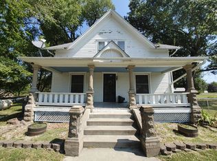 332 Elm St, Kidder, MO 64649