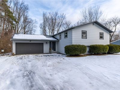 2131 Evergreen Ln, Ontario, NY, 14519