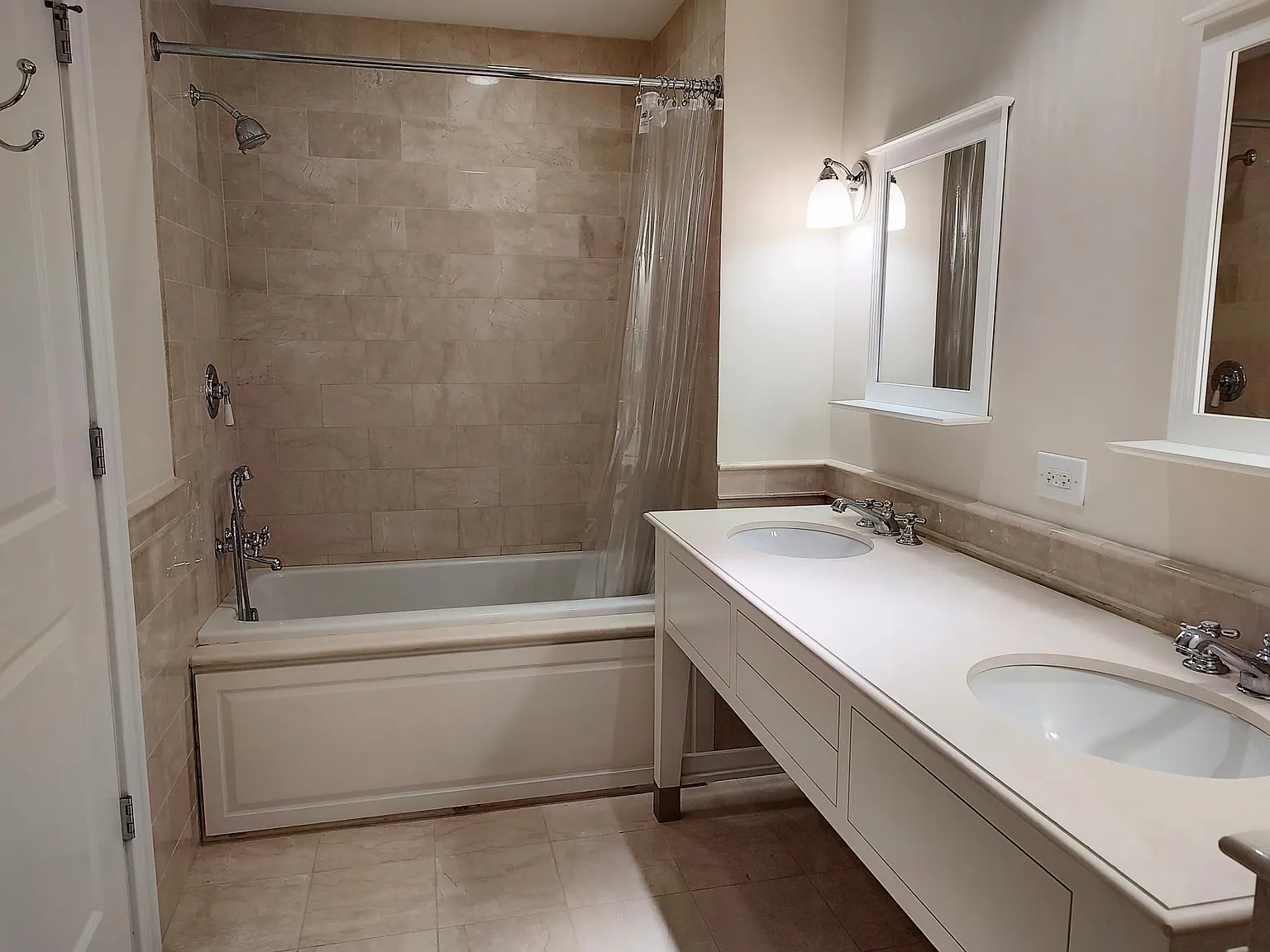 2 bed, 1265 sqft, $4,000 — Photo 3