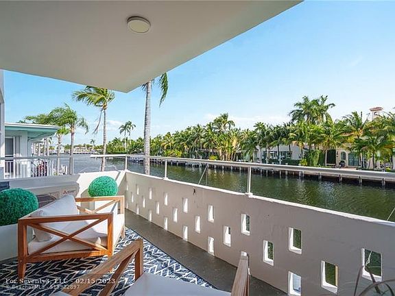 3rd image of 180 Isle Of Venice Dr APT 231