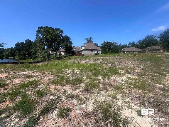 4th image of 2 Farrington Ln