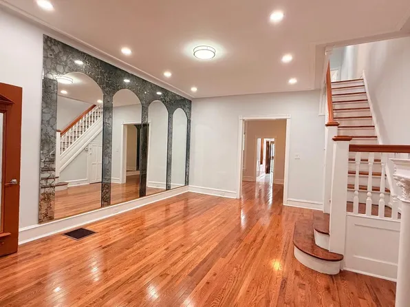 1333 Colwyn St, Philadelphia, PA 19140