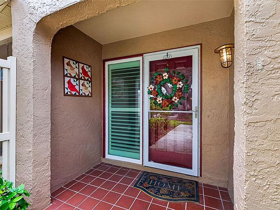 3rd image of 495 ST TROPEZ CIRCLE NE