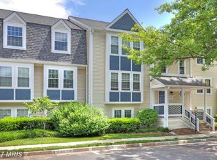 12906 Grays Pointe Rd #12906B, Fairfax, VA 22033