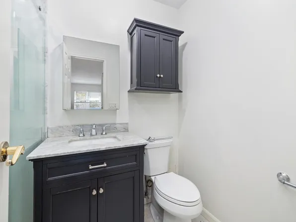 1111 River Road image 18 of 32