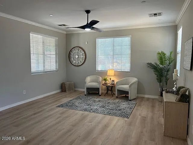 1731 E Elgin St — Photo 5