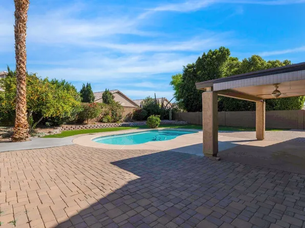 9212 W MARCONI Avenue, Peoria, AZ 85382