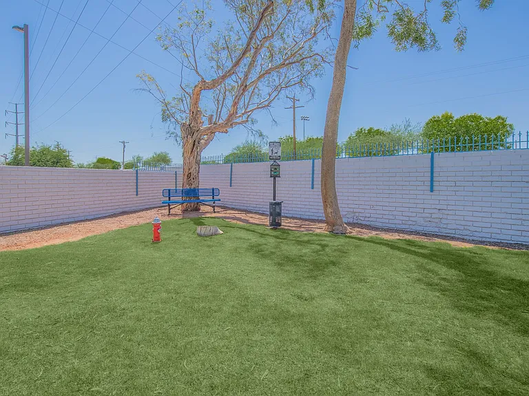 The Molino Apartments — Photo 19