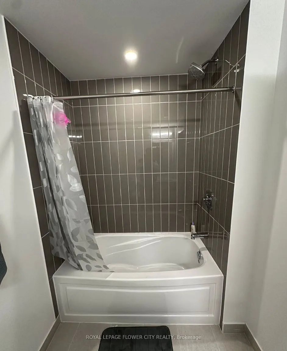 1 bed, $2,100 — Photo 3