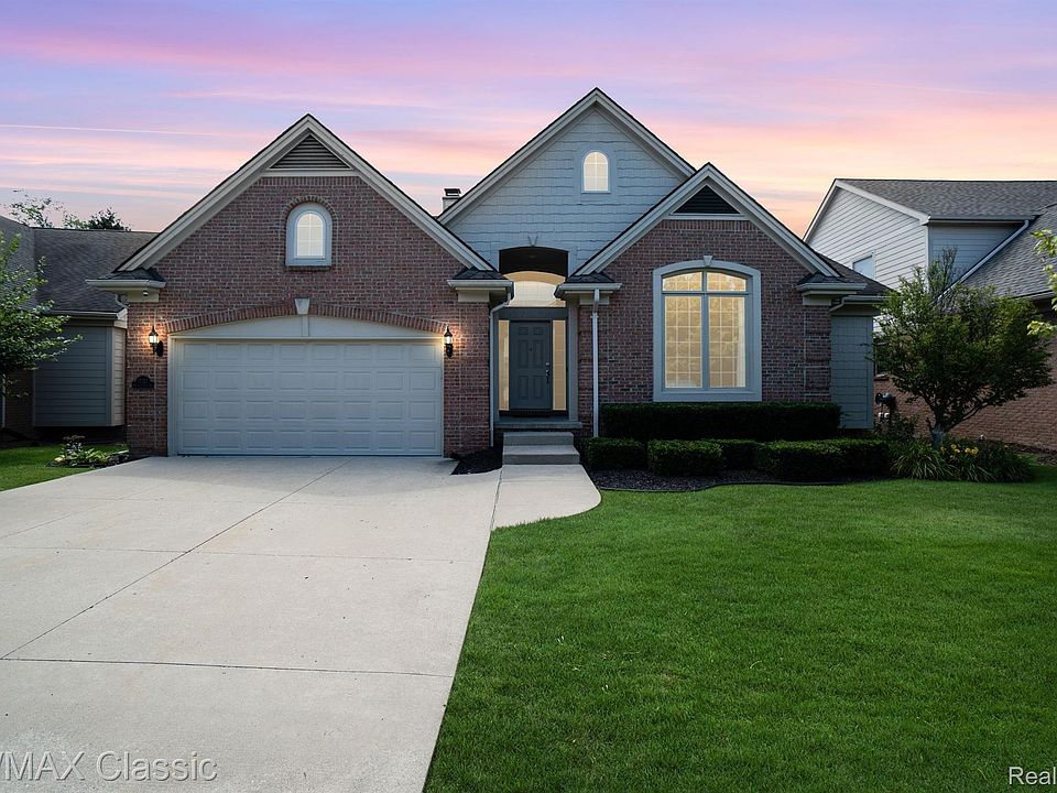 1st image of 47327 Hunters Park Dr
