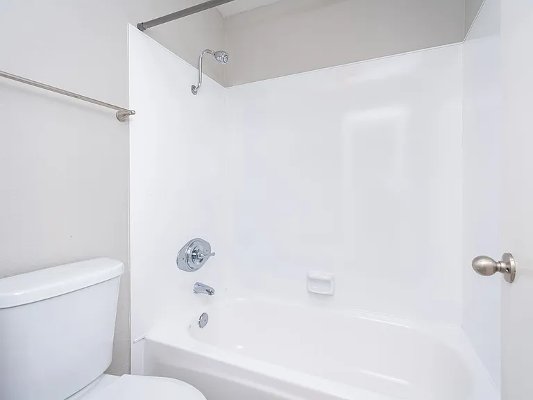 Summerfield Place — Photo 39
