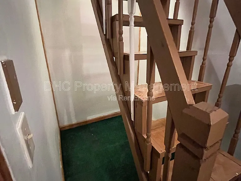 1183 Red Oak Cv — Photo 14