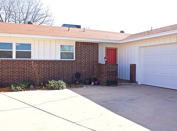 3rd image of 3509 Jordan Ave