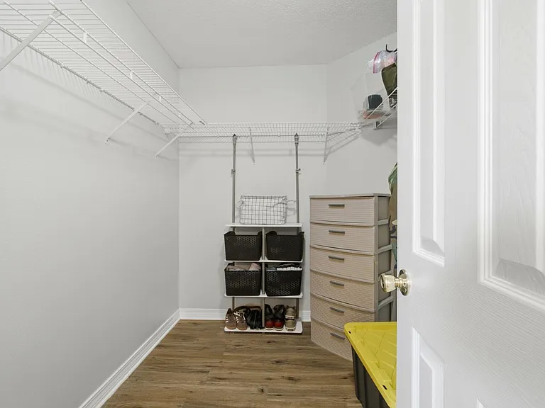 519 Batten Blvd — Photo 6