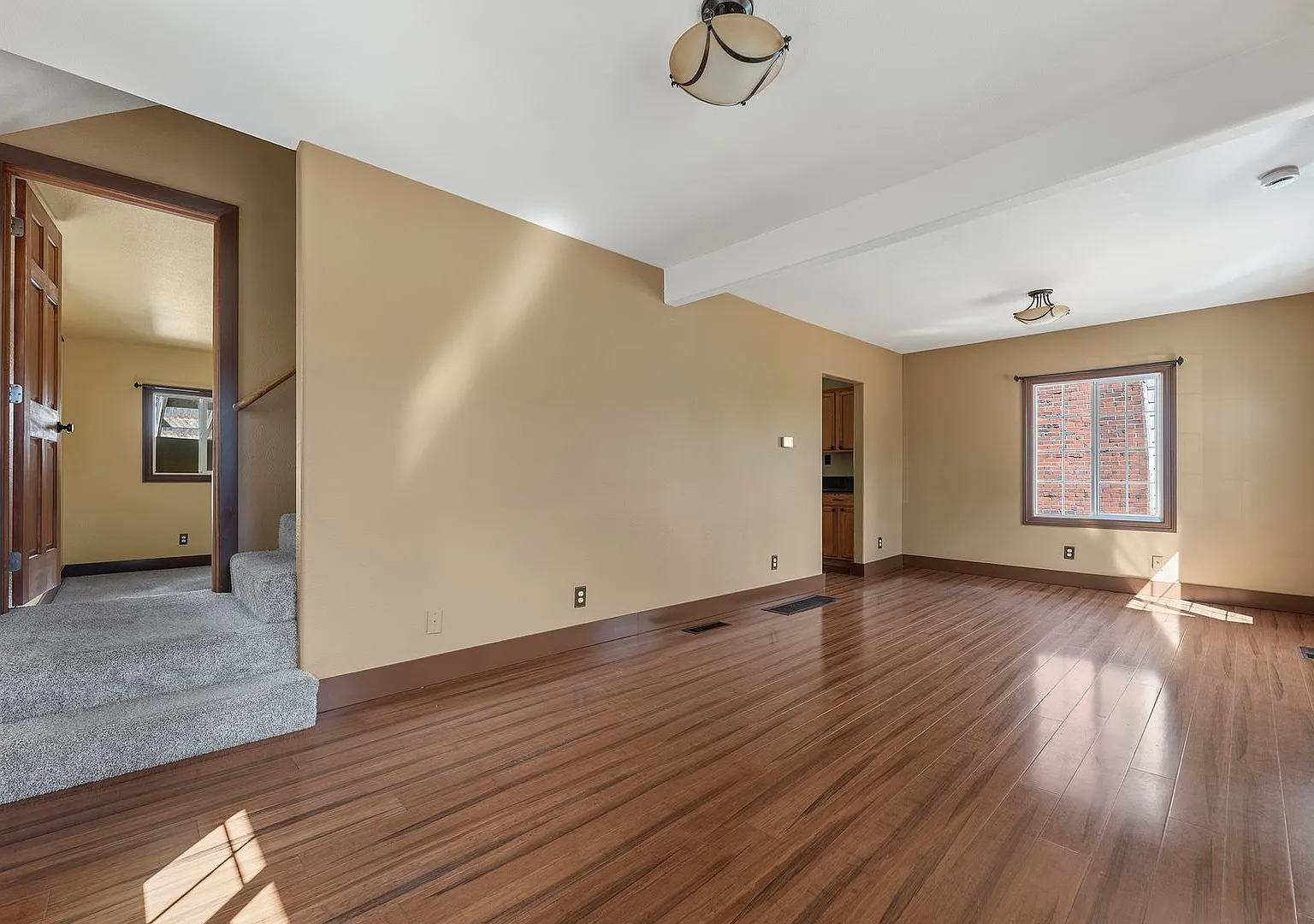 Arbor Lodge 3 Bd 2full Bath 1500 Sf Ready 4 U! — Photo 3