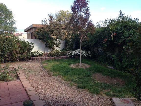 4th image of 10222 Arroyo Crest Dr NW