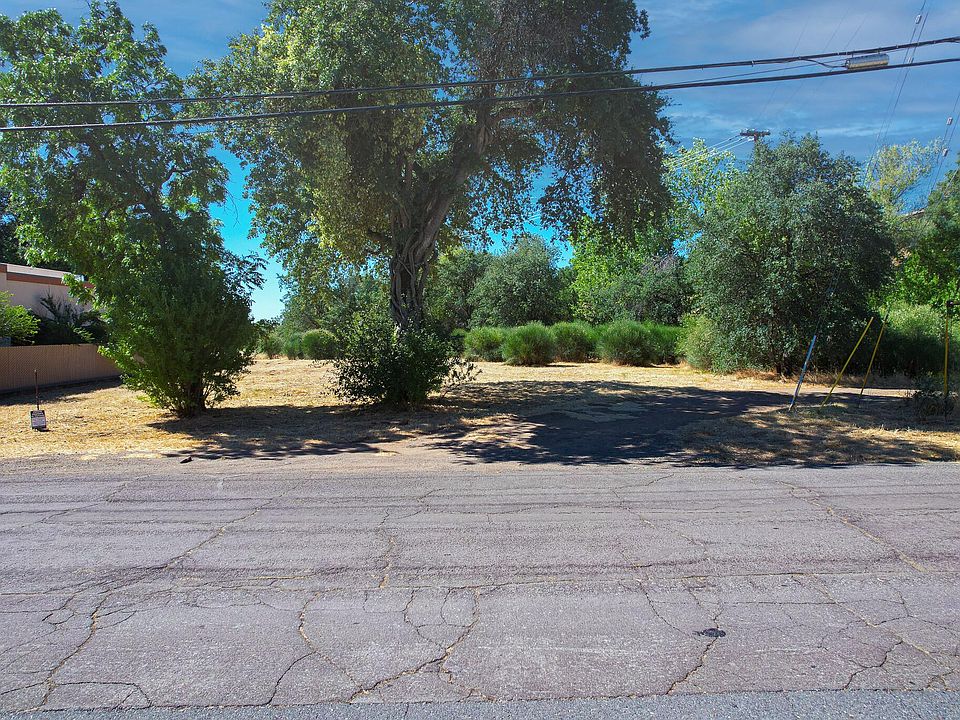 1st image of 1875 Sonoma St