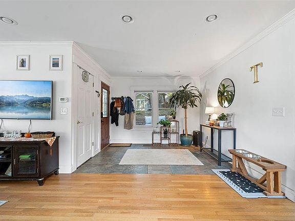 5th image of 52 & 54 Evans St