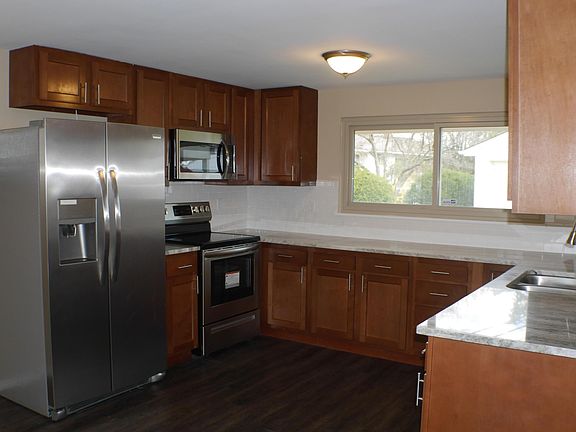 5th image of 1690 Alcoy Dr