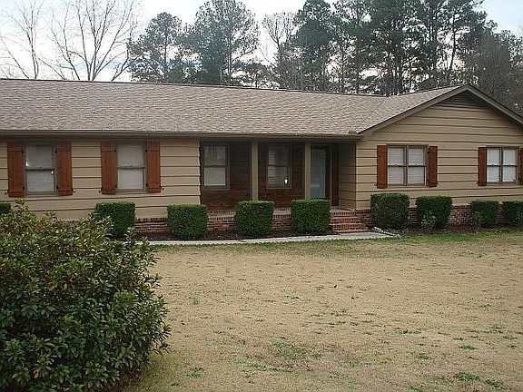 2nd image of 366 Black Oak Ct