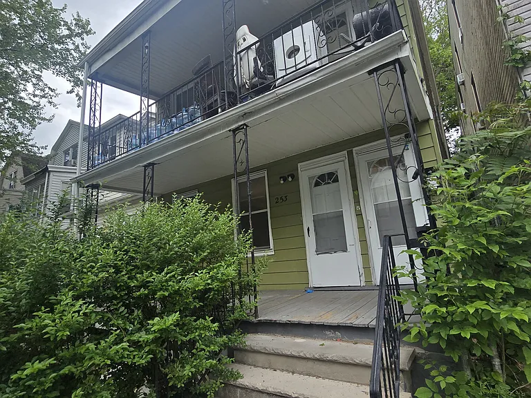 253 Amherst St #G1 — Photo 1