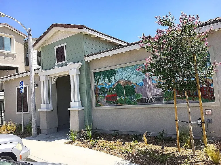 2712 Meyer Ln — Photo 31